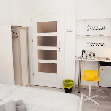 Lägenhet Comfortable Poznań