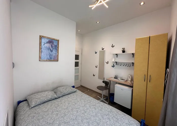 Comfortable Lägenhet Poznań